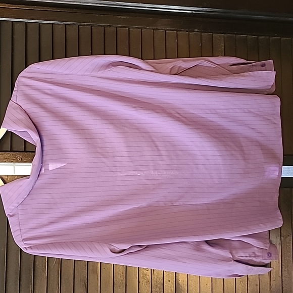 Covington Woman, 16 W button up collard shirt - Picture 2 of 4